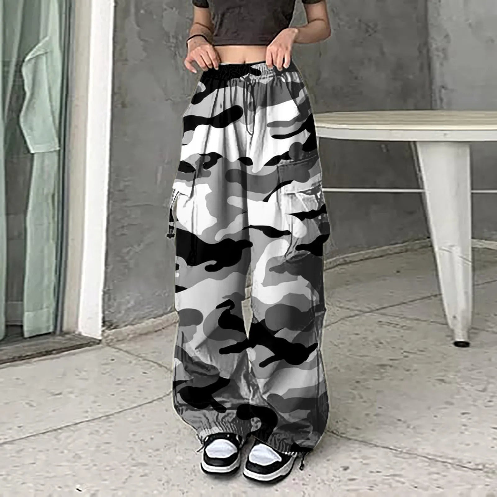 Women's Baggy Cargo Pants – Camo Print Streetwear for Work or Casual Style