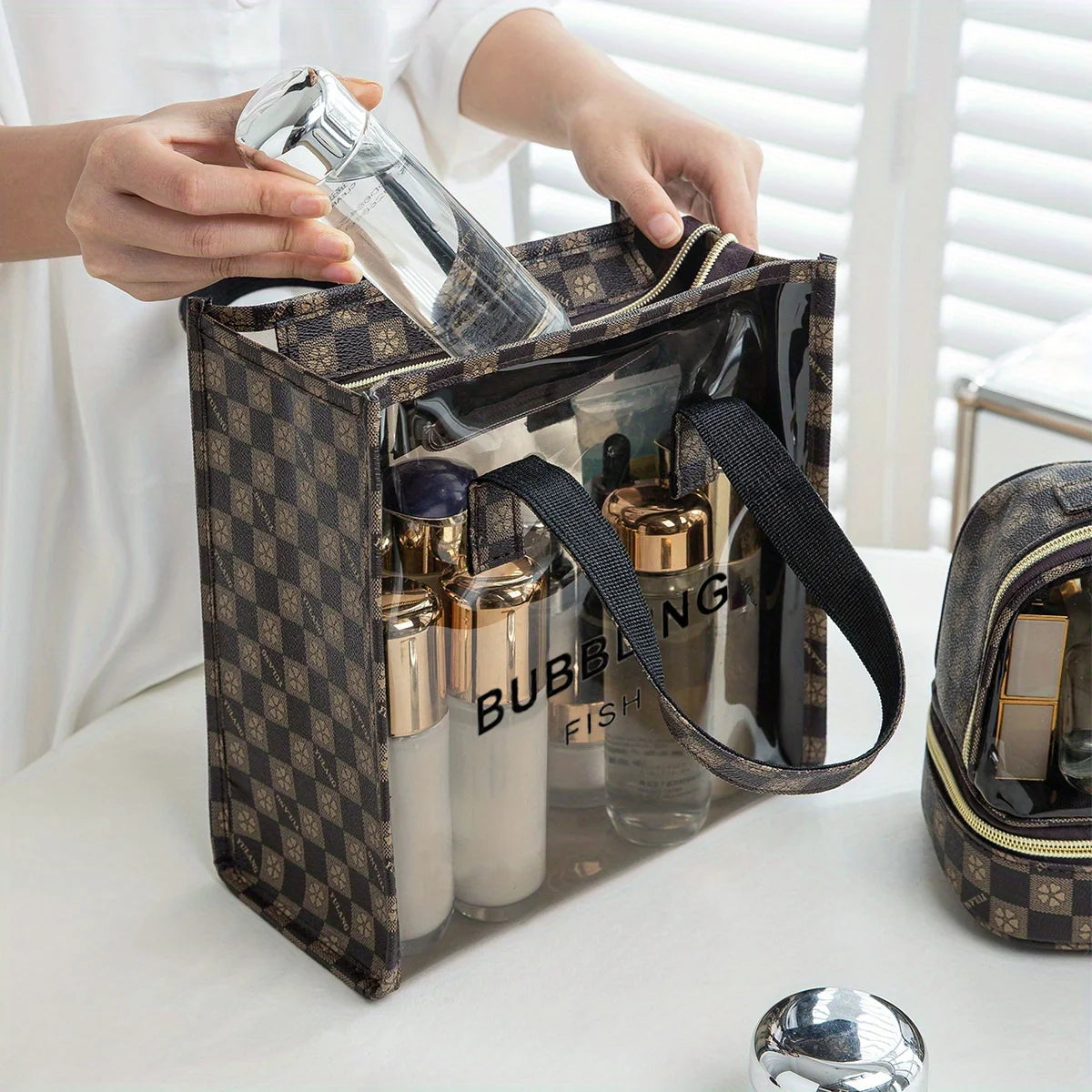 Checkered Mini Makeup Bag – Portable Travel Toiletry & Cosmetic Storage