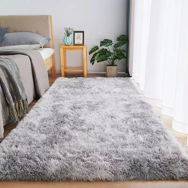 Plush Gray Carpet – Soft &amp; Fluffy Rug for Living Room & Bedroom