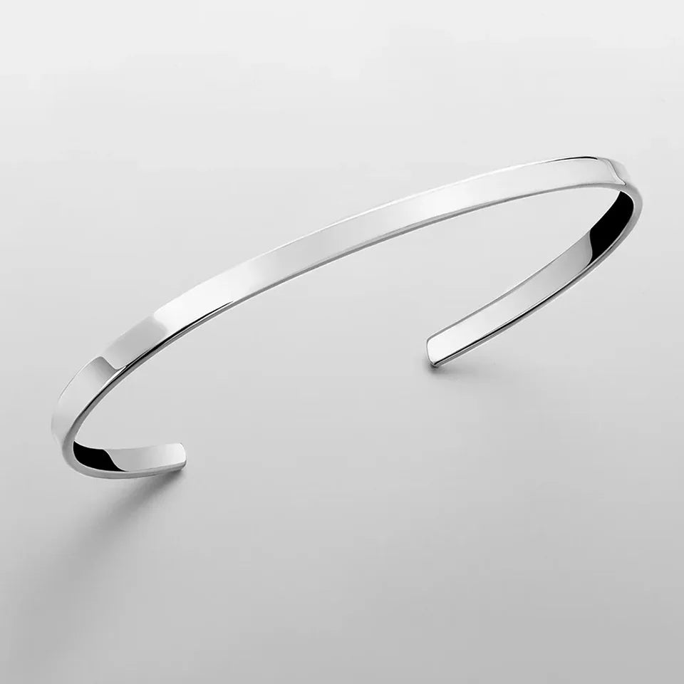 4mm Titanium Steel Open Bangle – Minimalist & Stylish Men’s Bracelet