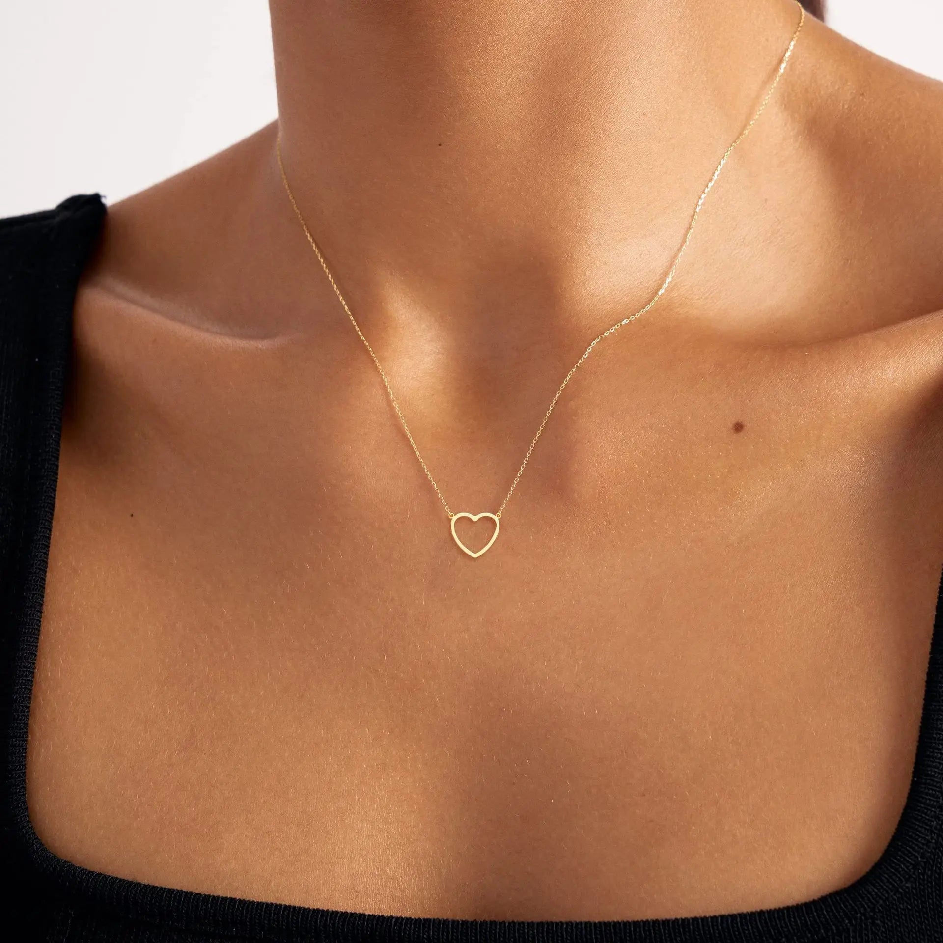 LATS Hollow Love Heart Pendant Necklace – 18K Gold Plated Stainless Steel for Couples