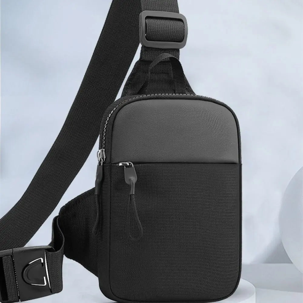 Men’s Fashion Chest Bag – Compact & Stylish Crossbody for Everyday Use