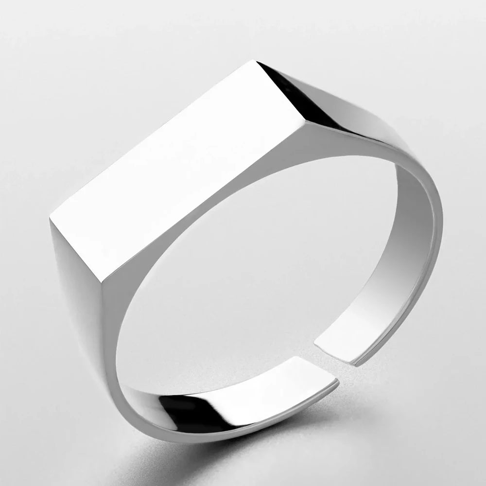eManco Classic Men's Gold-Plated Stainless Steel Ring – Timeless & Stylish