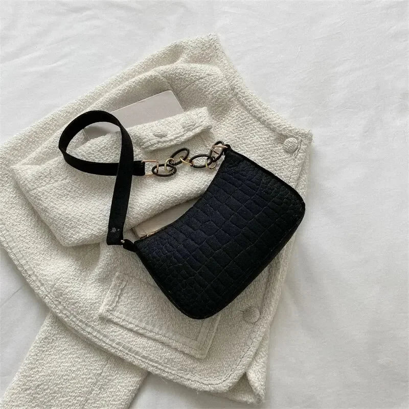 2024 Retro Small Square Shoulder Bag – Elegant Autumn Underarm & Handheld Purse